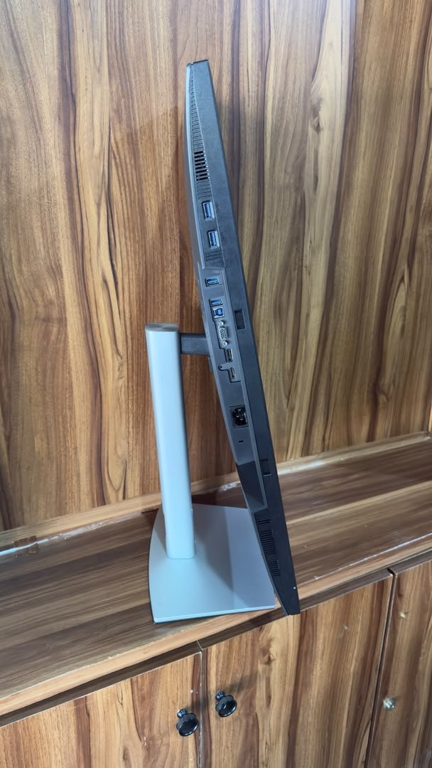 🖥️ Modèle : Dell P2722H — photo 3